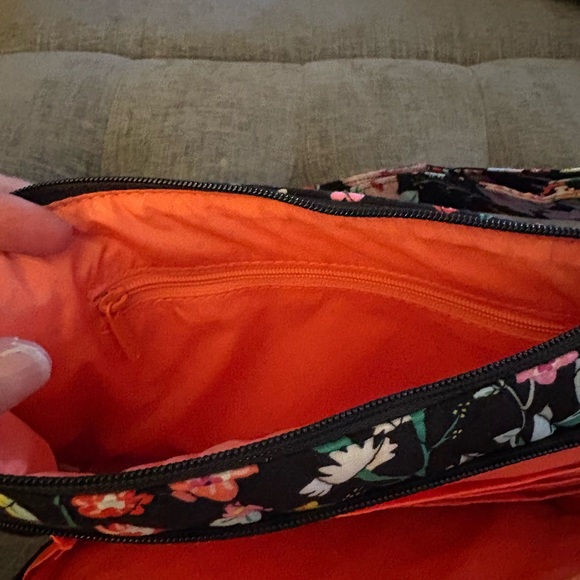 Vera Bradley Black Floral Crossbody Bag - Picture 4 of 6